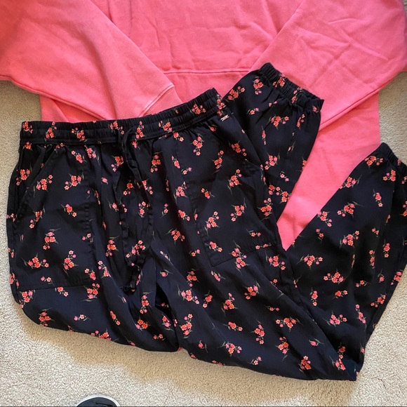 Vs pink varsity crew woven lightweight jogger lg - Picture 8 of 14